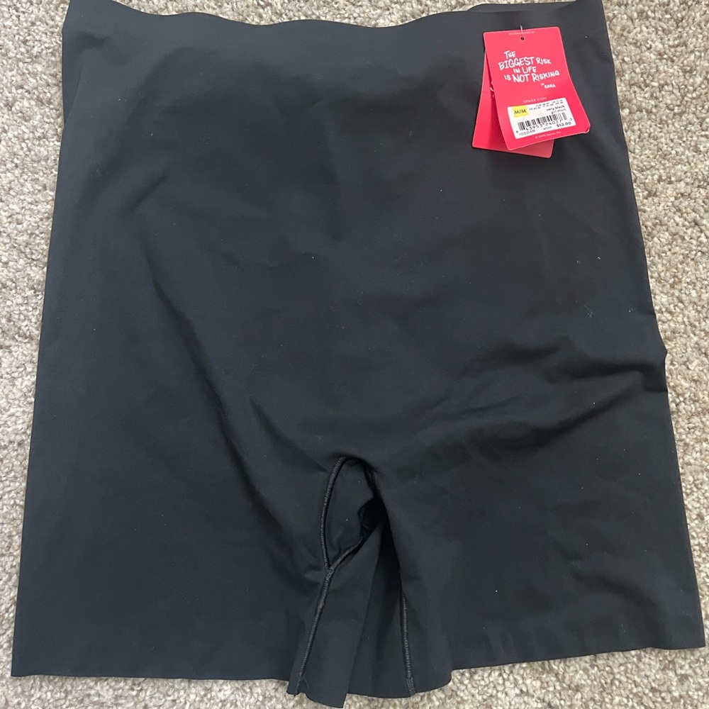 SPANX Thinstincts Black Girl Short